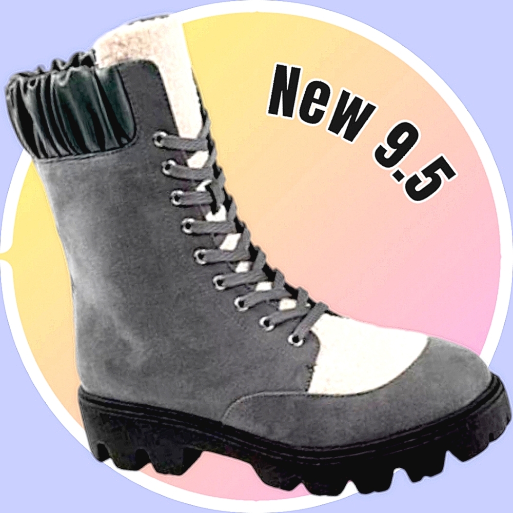 NEW NIB 9.5 Journee Collection Hiking Boots